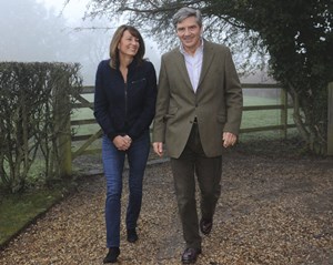 �~�h���g���v��